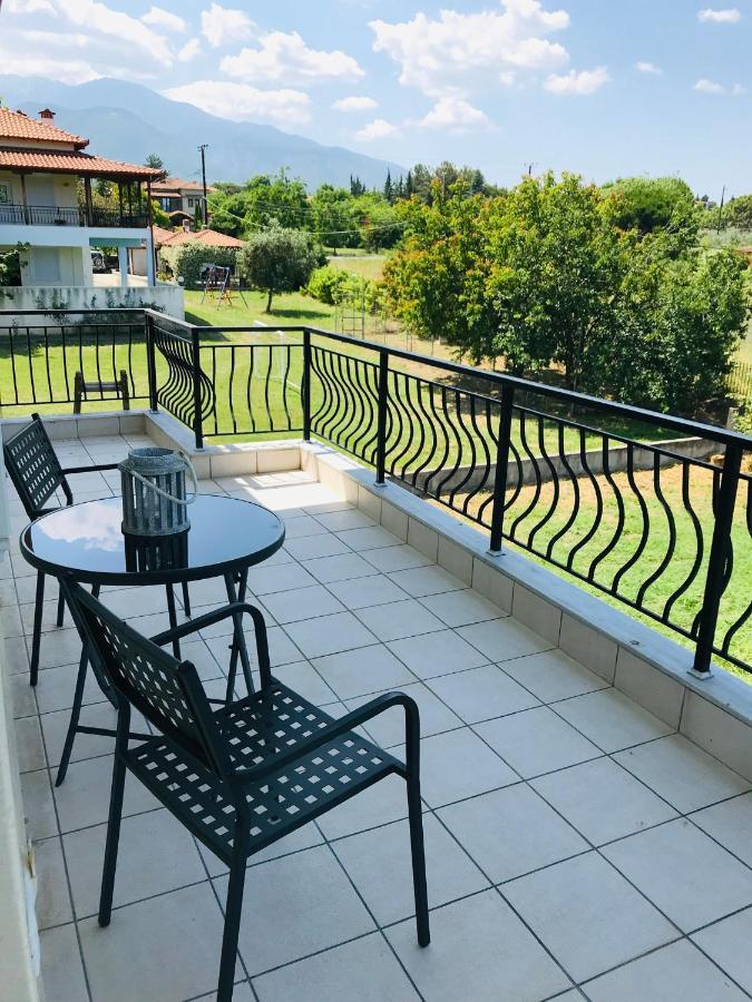 Dimeli 1 Apartment
